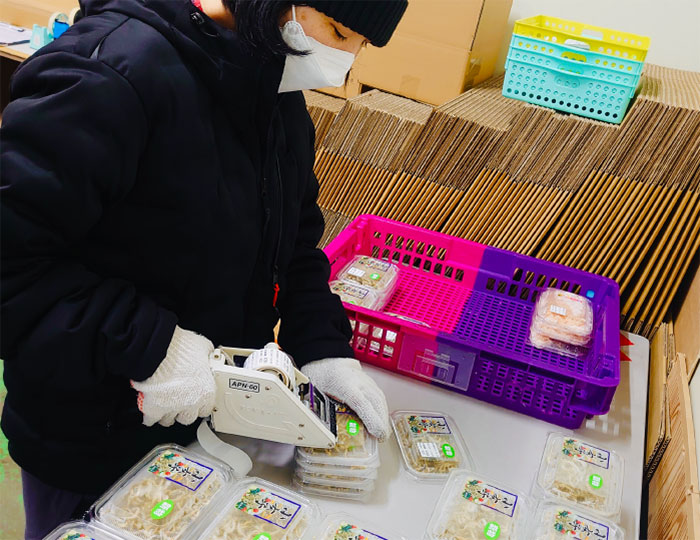 昭和物流センター作業風景イメージ